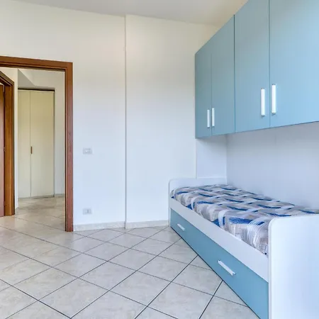 Holiday home In With Wifi *